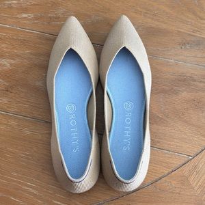 Rothy’s Merino Wool Point Flat Camel